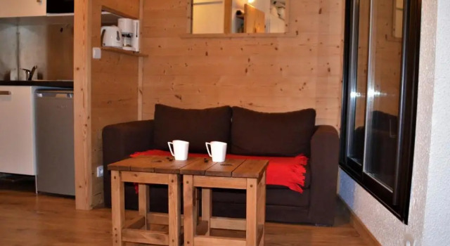 Appartement Les Menuires, 1 pièce, 3 personnes - FR-1-452-144
