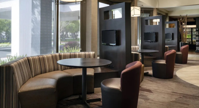 Courtyard San Francisco Airport, Забронировать Отель Отели Сан-Бруно с завтраком, Завтраки