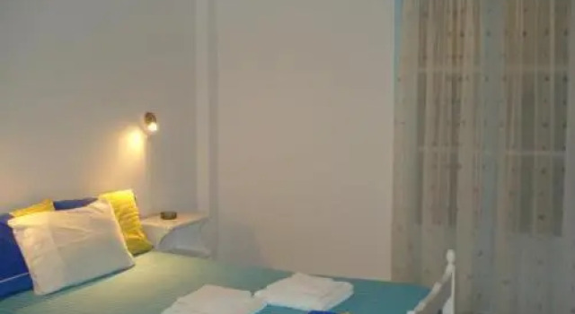 Aparthotel 3 Stars Piso Livadi, Prenota Hotel Piso Livadi Paro