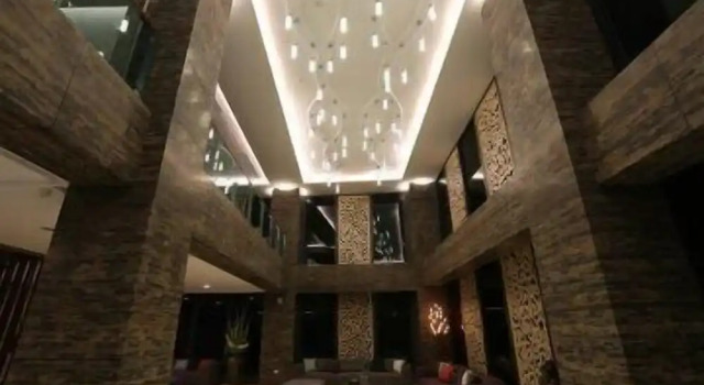 Imperial Dynasty Exquisite Hotel