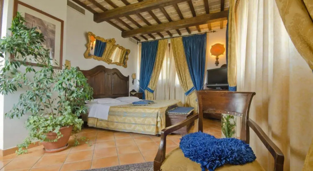 Люкс Deluxe Hotel Ristorante Le Gole