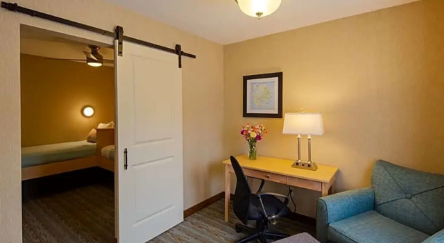 Четырёхместный люкс Best Western Acadia Park Inn