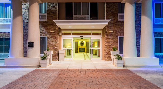 Holiday Inn Express Hotel & Suites Hobbs by IHG