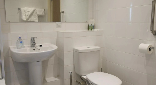 Toothbrush Apartments - Ipswich Waterfront South - Avalon Court