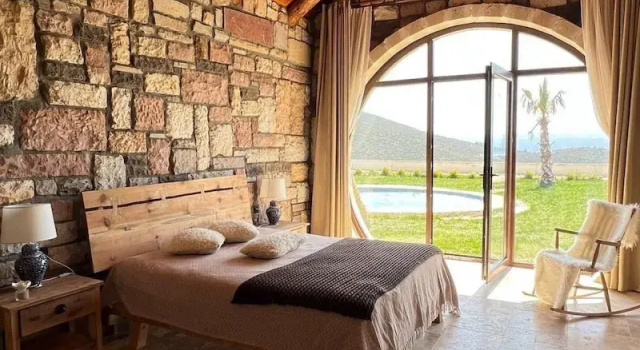 Amazing Stone House with Private Pool in Iznik, Rezerwuj Hotel İznik Stambuł