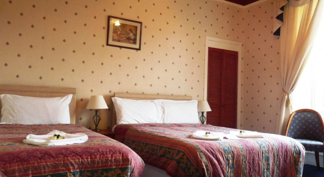 Alba Hills Guest House, Забронировать Гостевой дом Гостевые дома Midlothian, Гостевой дом