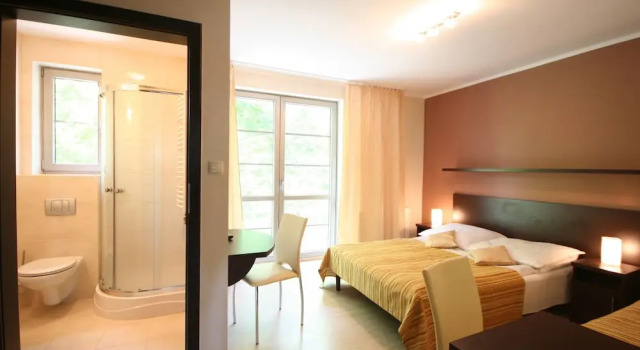 Eurybia, Book Hotel Łeba 