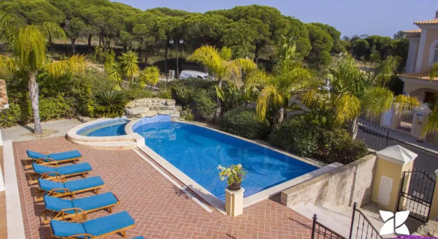 Вилла Deluxe Villa Valentina by Algarve Holidays