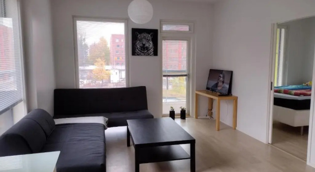 Helsinki Private-Yksityinen-Частный Room in Shared Apartment into Airport-BusTrain Station-University