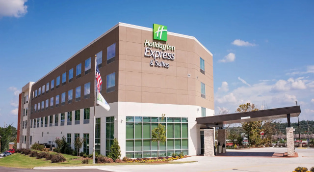 Holiday Inn Express & Suites Birmingham North - Fultondale, Boek Hotel Birmingham Alabama