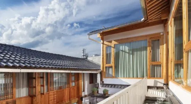 Huaman Hotel, Book Hotel Baoshan Yunnan