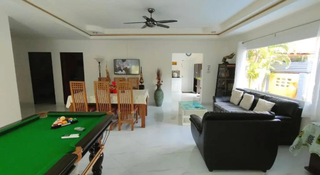 Вилла GARDEN VILLA - PATTAYA HOLIDAY HOUSE WALKING STREET 4 bedrooms