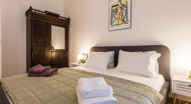 New Apartment on Rustaveli Avenue