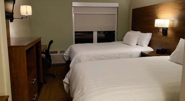 Четырёхместный номер Standard Baymont by Wyndham Lake Park Valdosta I75