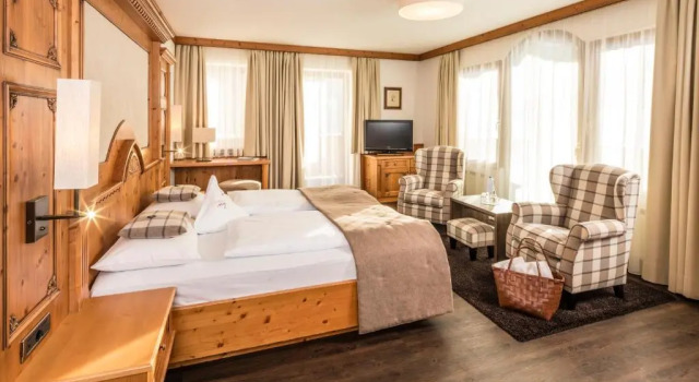 Savoy Dolomites Luxury & Spa Hotel, Book Hotel Hotels in Cadore with a Pool, Swimming Pool