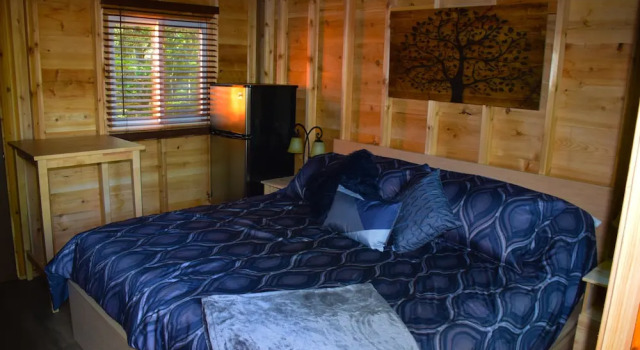 Footprints Resort, Book Ferieresort Hoteller i Hastings Highlands med parkering, Parkering