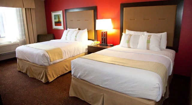 Holiday Inn & Suites Chicago Northwest - Elgin