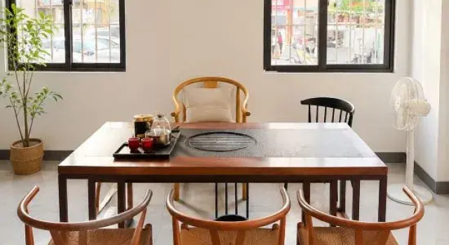 Youth Encounter Homestay (Shenzhen International Airport Hourui Metro Station Branch), Rezerwuj Hotel Hotele w Shenzhen z parkingiem, Parking