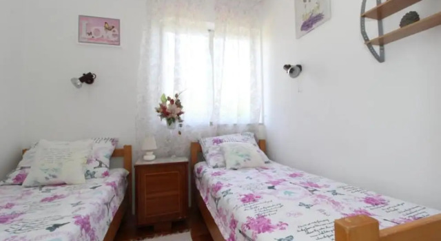 Апартаменты с балконом и с видом на сад Apartments Danijela