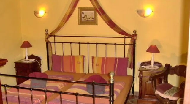 Апартаменты с видом на океан Apartamentos Monasterio de San Antonio