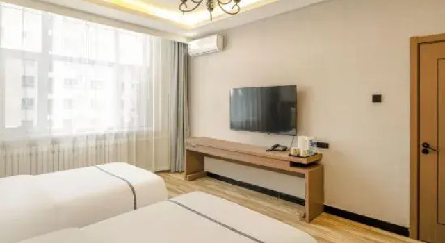 Люкс Business Jiahua Hotel (Ningcheng High-speed Railway Station)