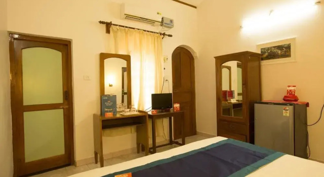 OYO Rooms Calangute Holiday Street 2, Prenota Hotel Hotel a Goa con parcheggio, Parcheggio