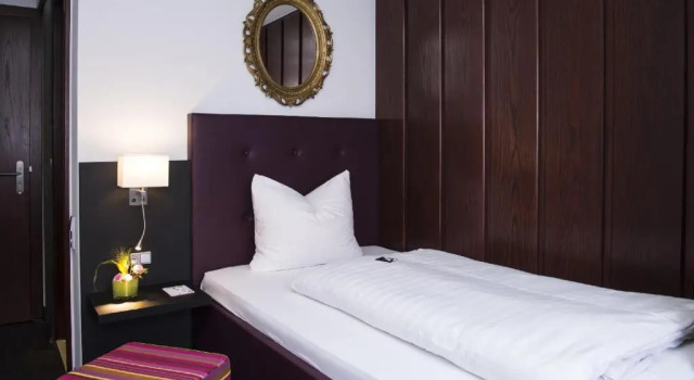 Одноместный номер Business Hotel Gloria Superior