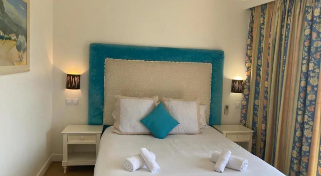 Номер Comfort Hotel Le Gabian
