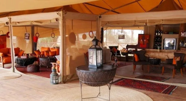 Elephant Bedroom Camp, Rezervați Casă de vacanță Hoteluri SPA în Archers Post, SPA