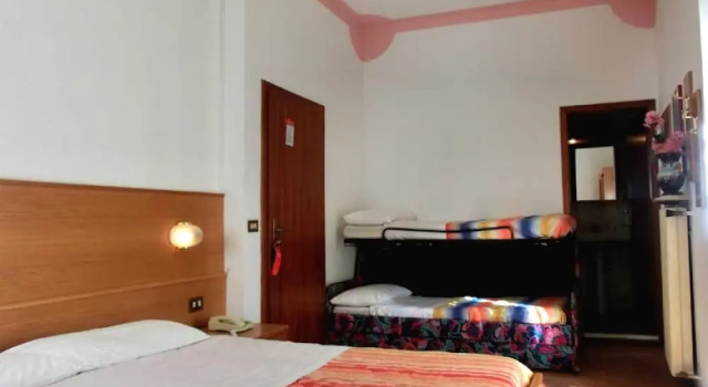 Hotel Ideal