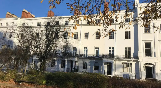Апартаменты The Garden Apartment