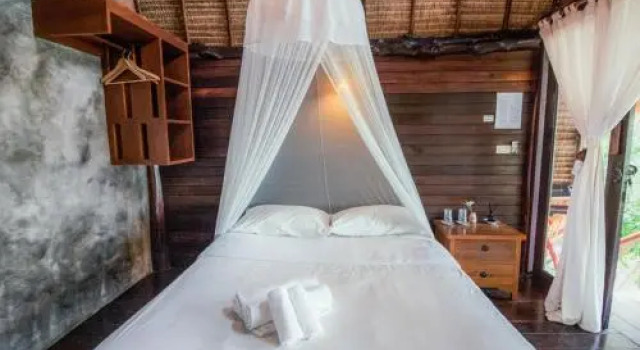 Baan Talay Koh Tao Resort & Yoga, Забронировать Курортный отель Отели Тау с парковкой, рядом с Shark Island, Парковка
