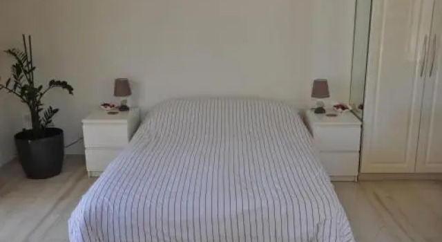 Cosy Studio with Garden / Individual apartment, Забронировать Апартаменты/квартира Отели Кифисия с парковкой, Парковка