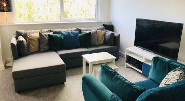 1 Bed Marina Apartment With Sea Views, Penthouse, Забронировать Апартаменты/квартира Отели Сноудония с парковкой, Парковка