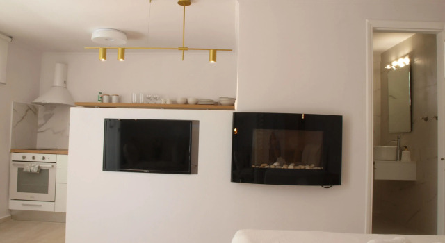 Kavouri Seaside Luxury Bungalow
