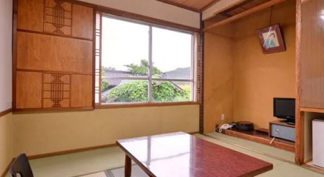 Takase Onsen Hanamichiru Yado New Manriki, Book Hotel Hoteller i Koshinetsu med parkering, Parkering