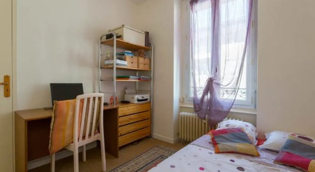 Appartement le Valmy  proche Saône, Prenota Appartamento 9° arrondissement 