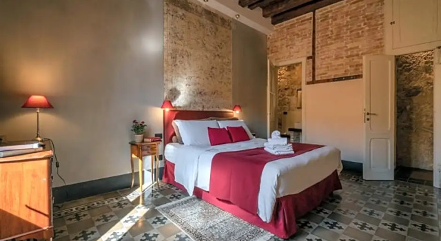 Cappuccine GuestHouse, Забронировать Отель Отели Кальяри с парковкой, рядом с Национальный археологический музей, Парковка