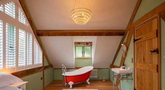 Rural Escape - Foxglove Barn, Забронировать Отель Отели Эйлсбери 3 звезды, рядом с Музей графства Бакингемшир, 3*