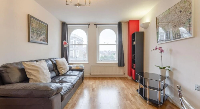 Comfortable 1 Bedroom North London Flat, Забронировать Отель Отели Англии 3 звезды, 3*