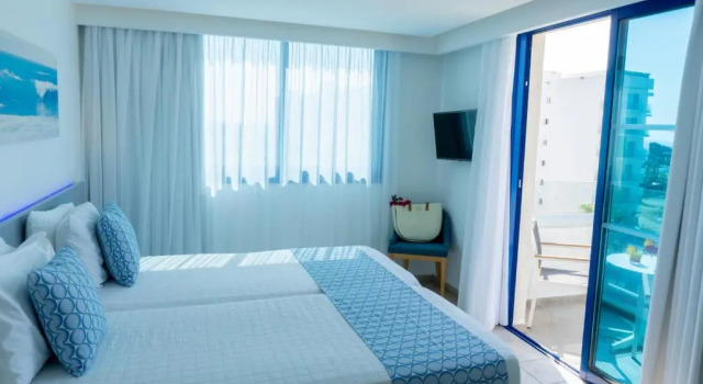 Двухместный номер Superior Anonymous Beach Hotel