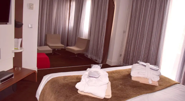 Номер Luxury с балконом OzInn Hôtel & Spa