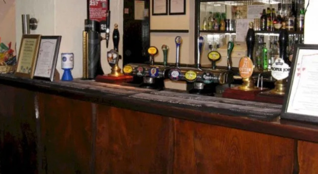 Greyhound Inn, Забронировать Отель Отели Англии с завтраком, Завтраки