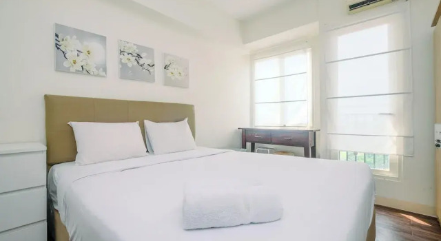 Comfortable and Lovely Studio Podomoro Golf View Apartment