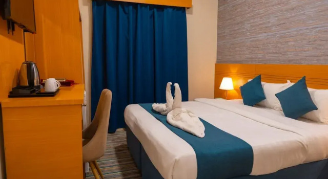 Baradis Land Hotel