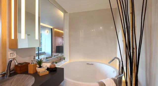 Люкс Royal с балконом Zen Villa Khao Yai