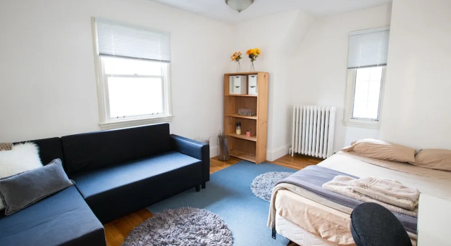 Amazing Single House in Brookline, Book Vacation Home Chestnut Hill Massachusetts