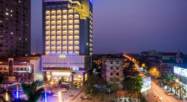 Номер Deluxe Lam Giang Hotel