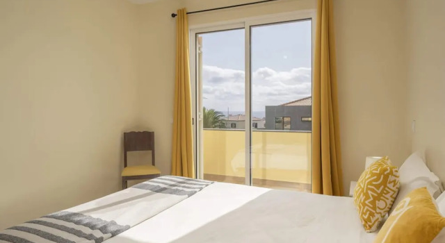 Family Vacation on Golden Island, La Maison Dorée, Boek Hotel Porto Santo Madeira