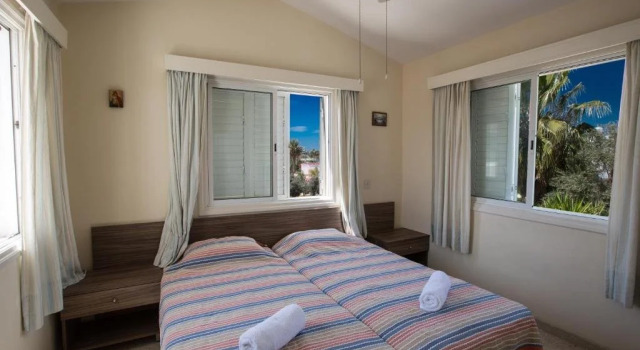Merab Center Villas, Prenota Hotel Hotel a Famagusta con piscina, Piscina